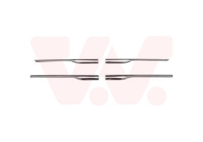 BAGUETTE DE CALANDRE                             